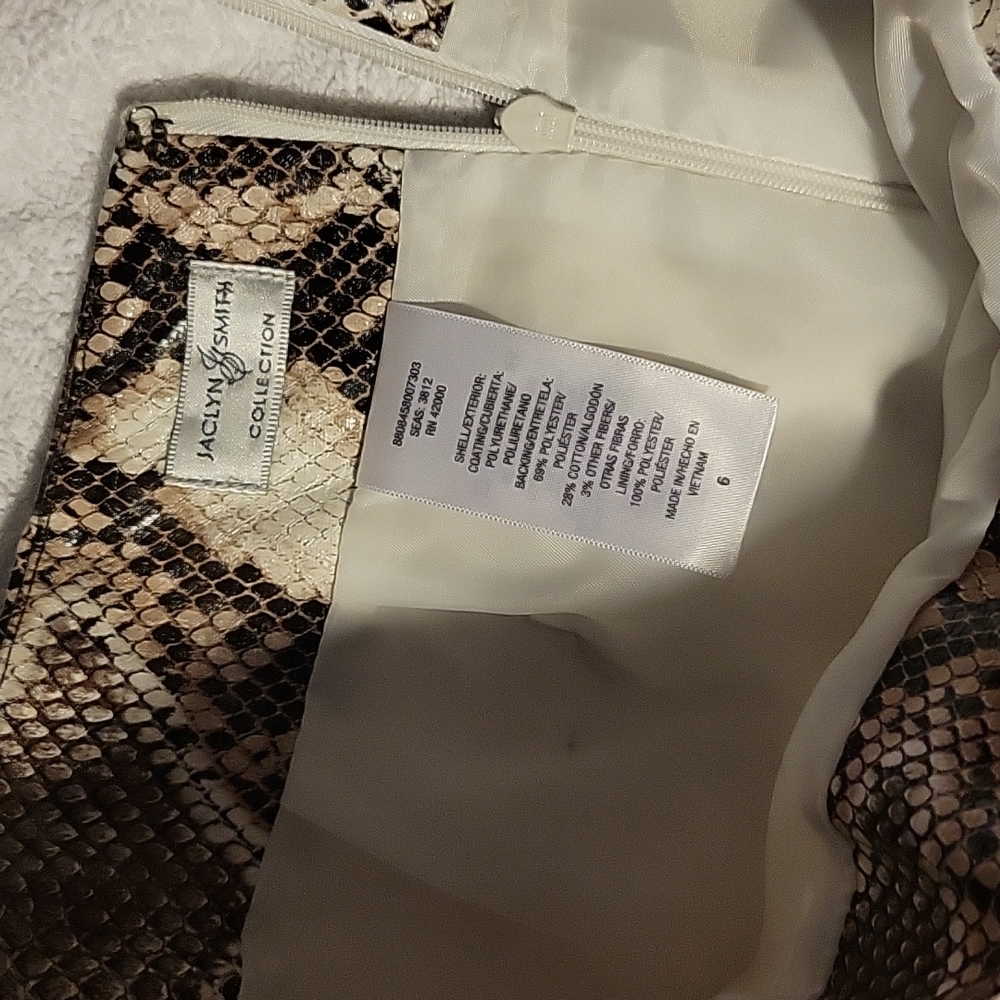 Jaclyn Smith skin snak skirt - Picture 3 of 4